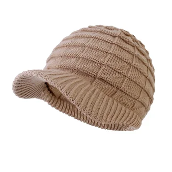 Мъжка зимна шапка нов стил с козирка, акрилни меки изолирана crochet-шапки за жени, мъжки ветроупорен топли шапки за газетчиков за всеки ден