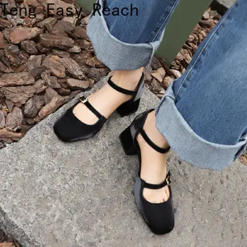Новата пролетно-есенни дамски обувки Mary Janes от лачена кожа на нисък ток, модел обувки с квадратни пръсти и каишка с катарама за момичета